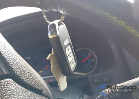 2019 Honda Pilot Lx z USA, uszkodzony, nr VIN 5FNYF6H12KB053692